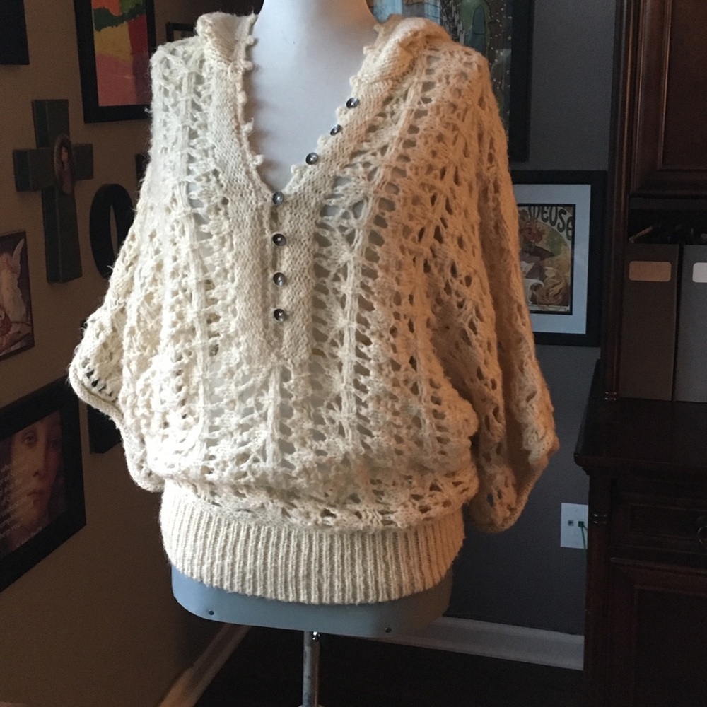 Free People loose knit sweater cream size M